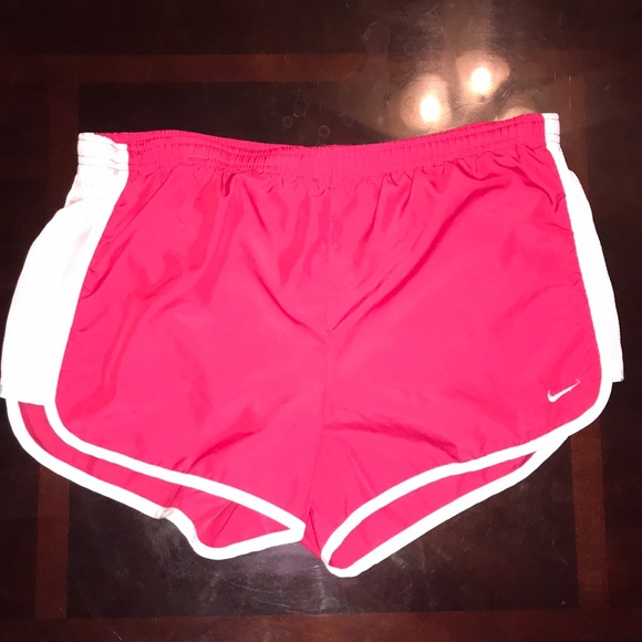 Nike Pants - 🌈3/$25 Nike Shorts Size Small